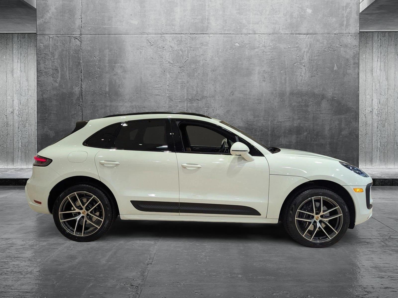 2025 Porsche Macan Vehicle Photo in Pompano Beach, FL 33064