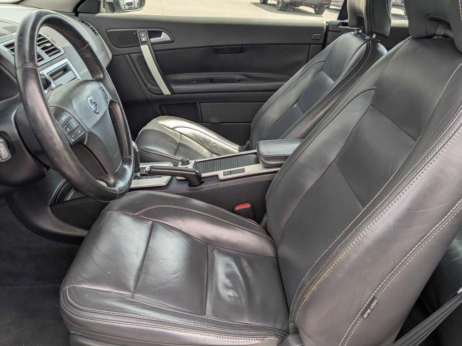 2012 Volvo C70 Vehicle Photo in St. Petersburg, FL 33713