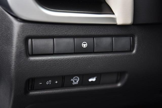 2025 Nissan Rogue Vehicle Photo in Ballwin, MO 63011