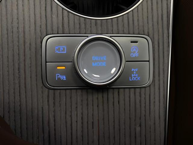 2025 Genesis GV80 Vehicle Photo in Appleton, WI 54913