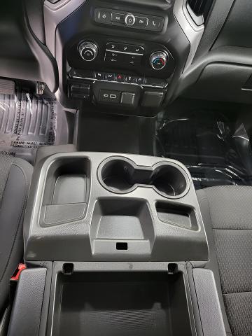 2021 Chevrolet Silverado 1500 Vehicle Photo in GREEN BAY, WI 54303-3330