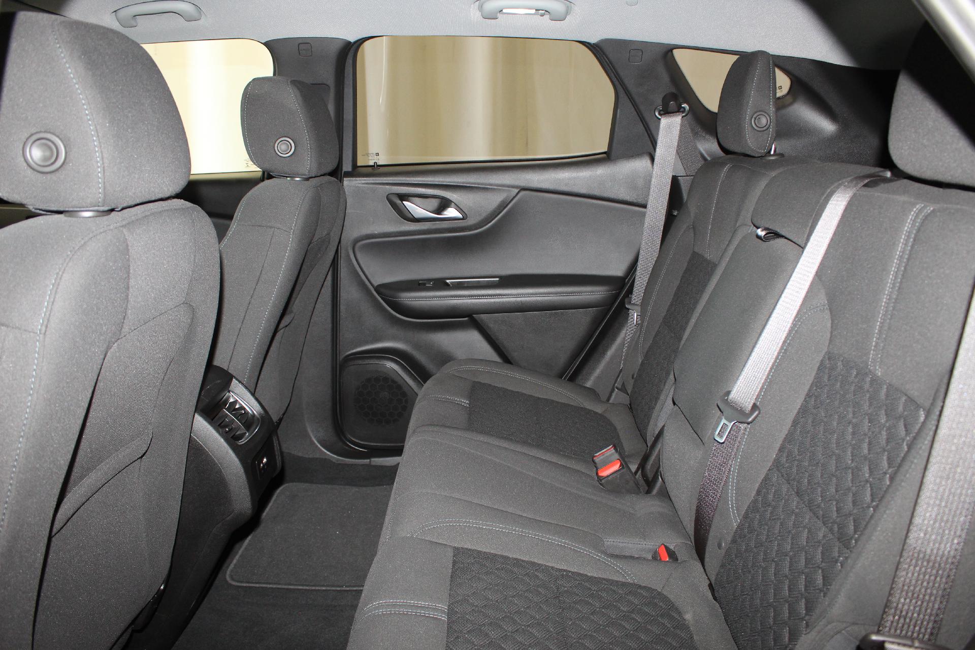 2021 Chevrolet Blazer Vehicle Photo in NORTHAMPTON, MA 01060-1120