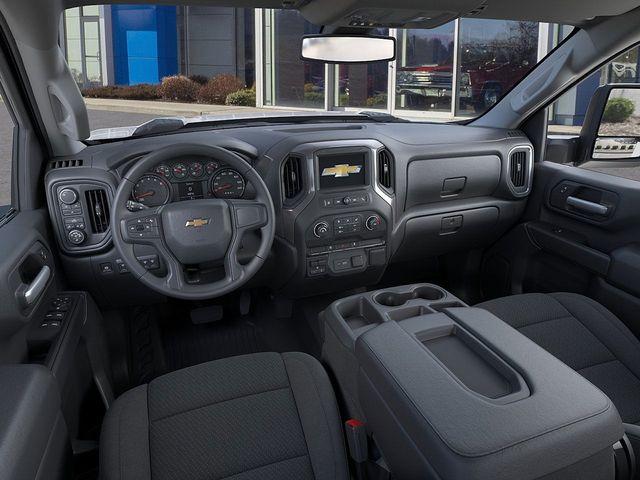 2025 Chevrolet Silverado 3500 HD Chassis Cab Vehicle Photo in DANBURY, CT 06810-5034