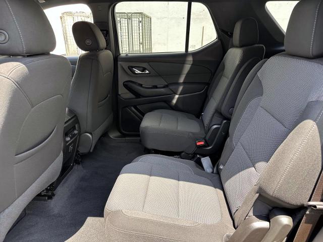 2023 Chevrolet Traverse Vehicle Photo in Roslyn, NY 11576