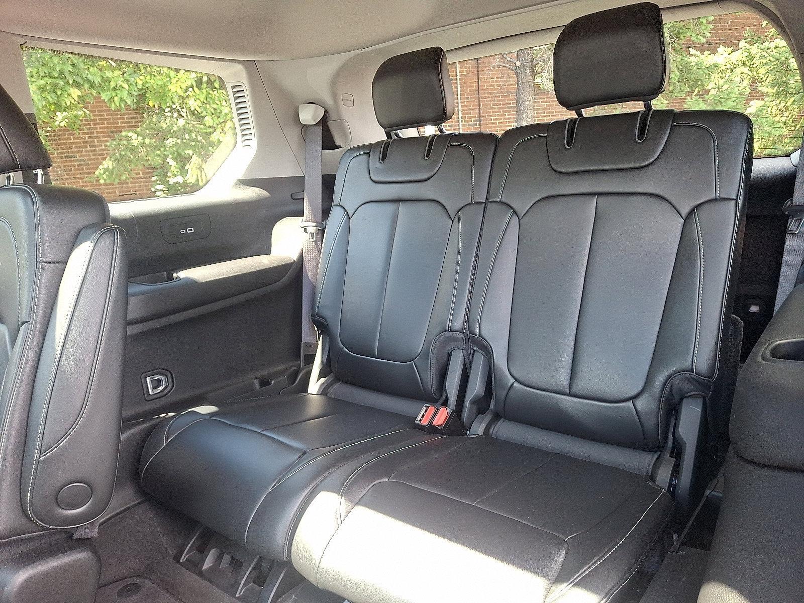 2021 Jeep Grand Cherokee L Vehicle Photo in Harrisburg, PA 17111-1033