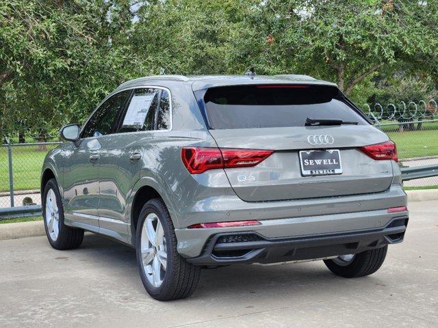 2024 Audi Q3 Vehicle Photo in HOUSTON, TX 77090