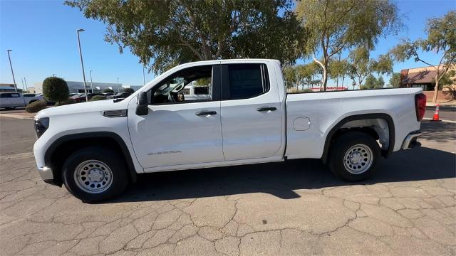 2025 GMC Sierra 1500 Vehicle Photo in GOODYEAR, AZ 85338-1310