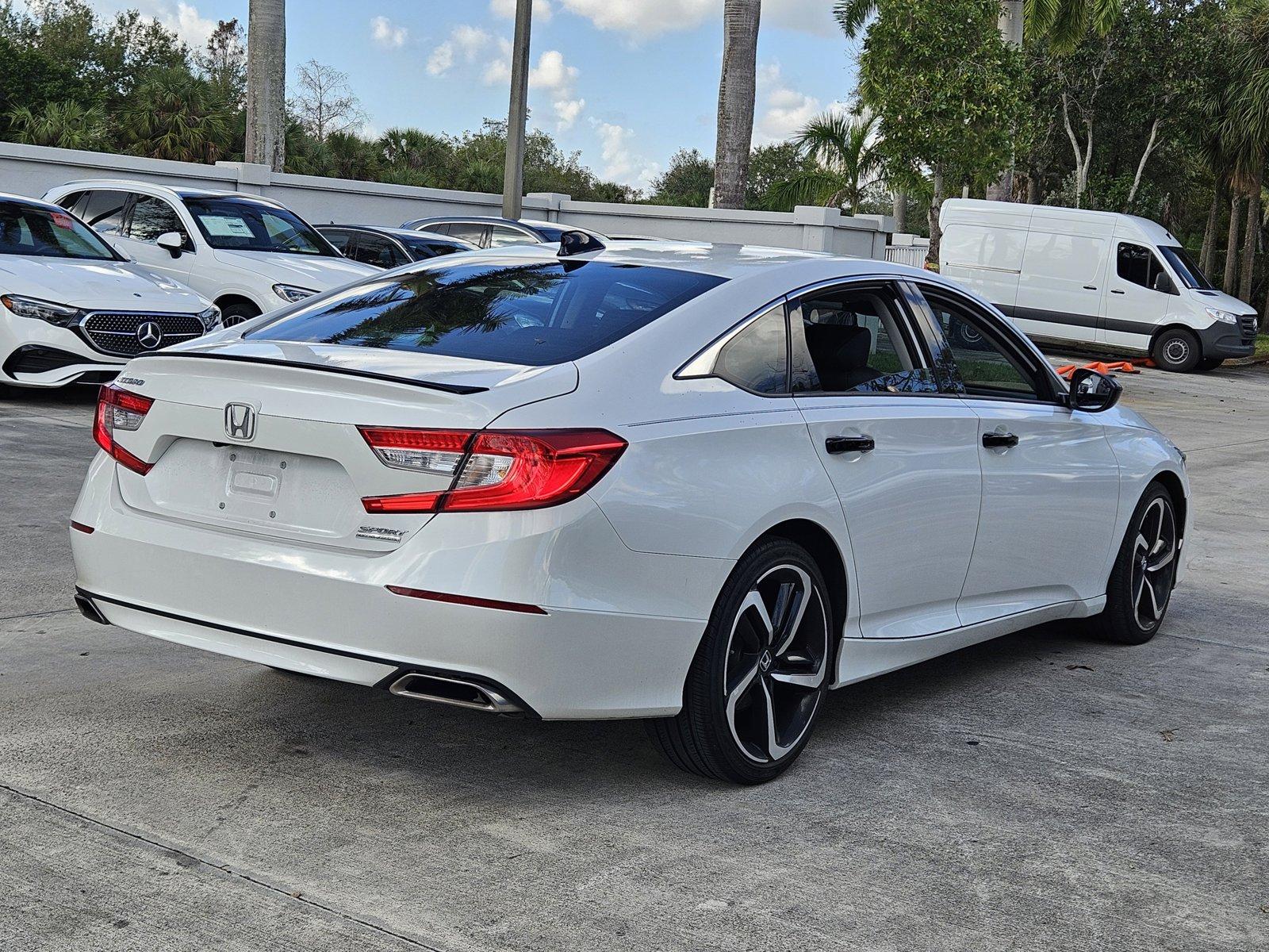 2022 Honda Accord Sedan Vehicle Photo in Pembroke Pines , FL 33027