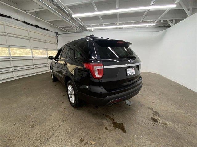 2017 Ford Explorer Vehicle Photo in PORTLAND, OR 97225-3518