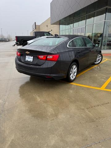 2023 Chevrolet Malibu Vehicle Photo in Peoria, IL 61615