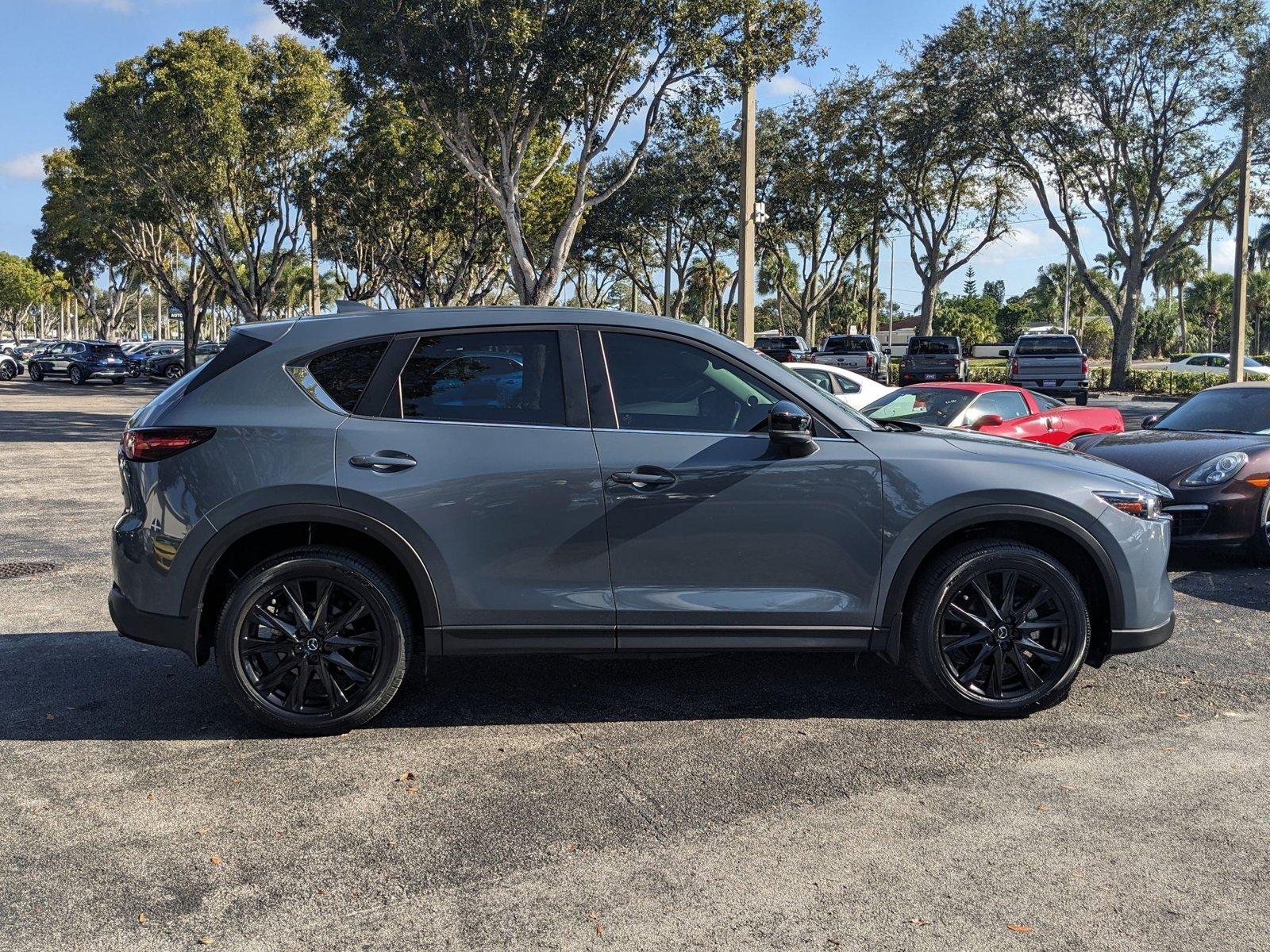 2024 Mazda CX-5 Vehicle Photo in GREENACRES, FL 33463-3207