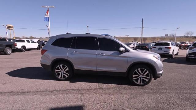 2017 Honda Pilot Vehicle Photo in NEDERLAND, TX 77627-8017