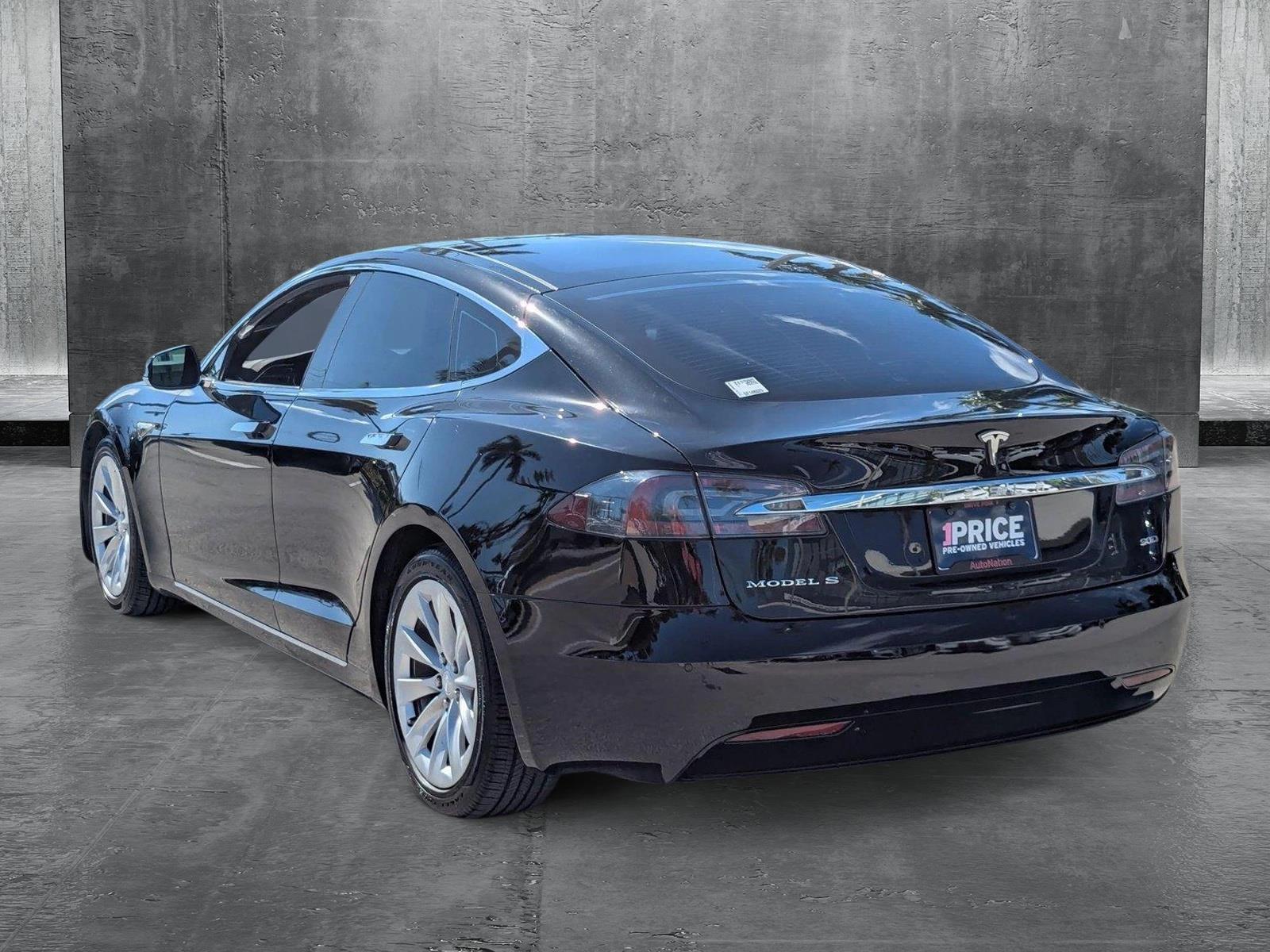 2016 Tesla Model S Vehicle Photo in Delray Beach, FL 33444