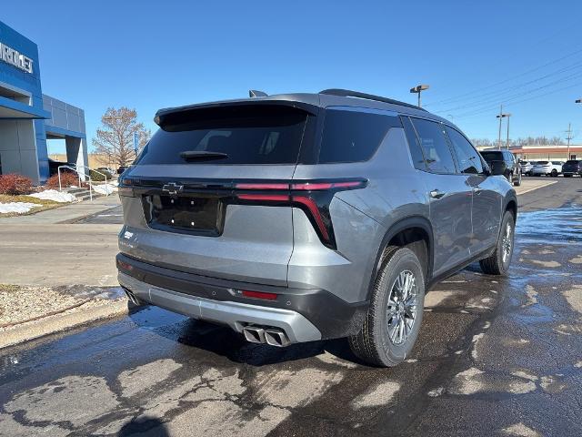 2025 Chevrolet Traverse Vehicle Photo in MANHATTAN, KS 66502-5036