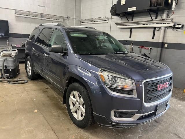 2014 GMC Acadia Vehicle Photo in Oshkosh, WI 54901