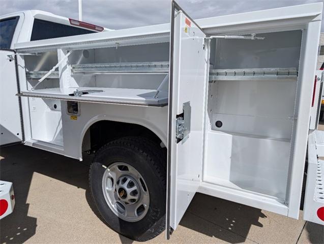 2025 Chevrolet Silverado 2500 HD Vehicle Photo in ENGLEWOOD, CO 80113-6708