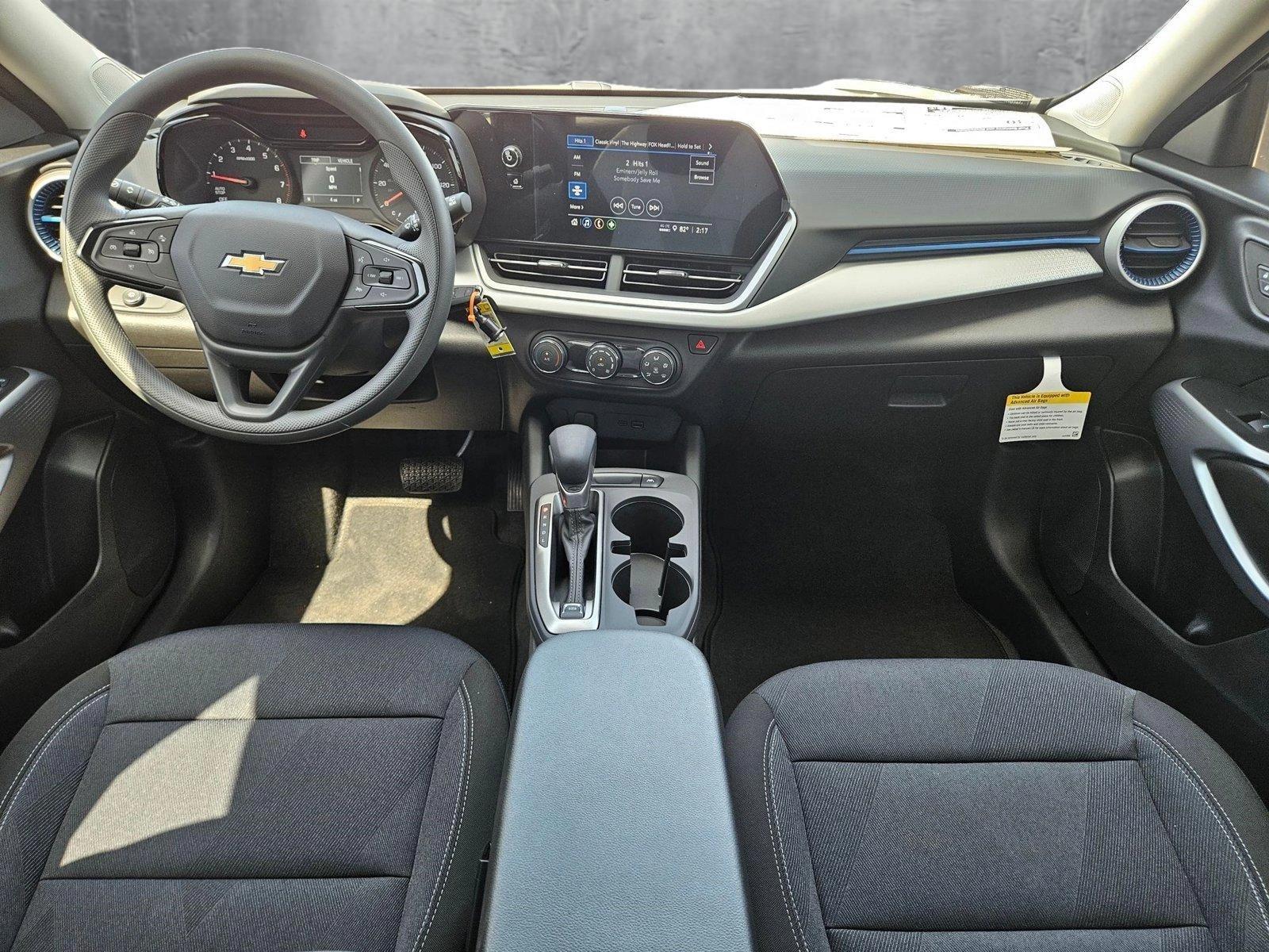 2025 Chevrolet Trax Vehicle Photo in AUSTIN, TX 78759-4154