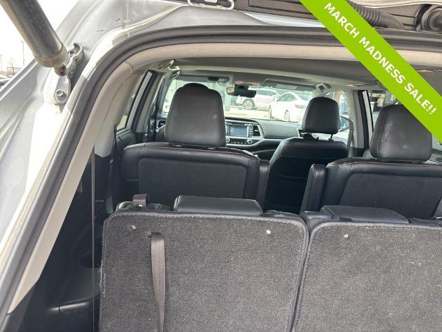 2019 Toyota Highlander Vehicle Photo in San Antonio, TX 78230