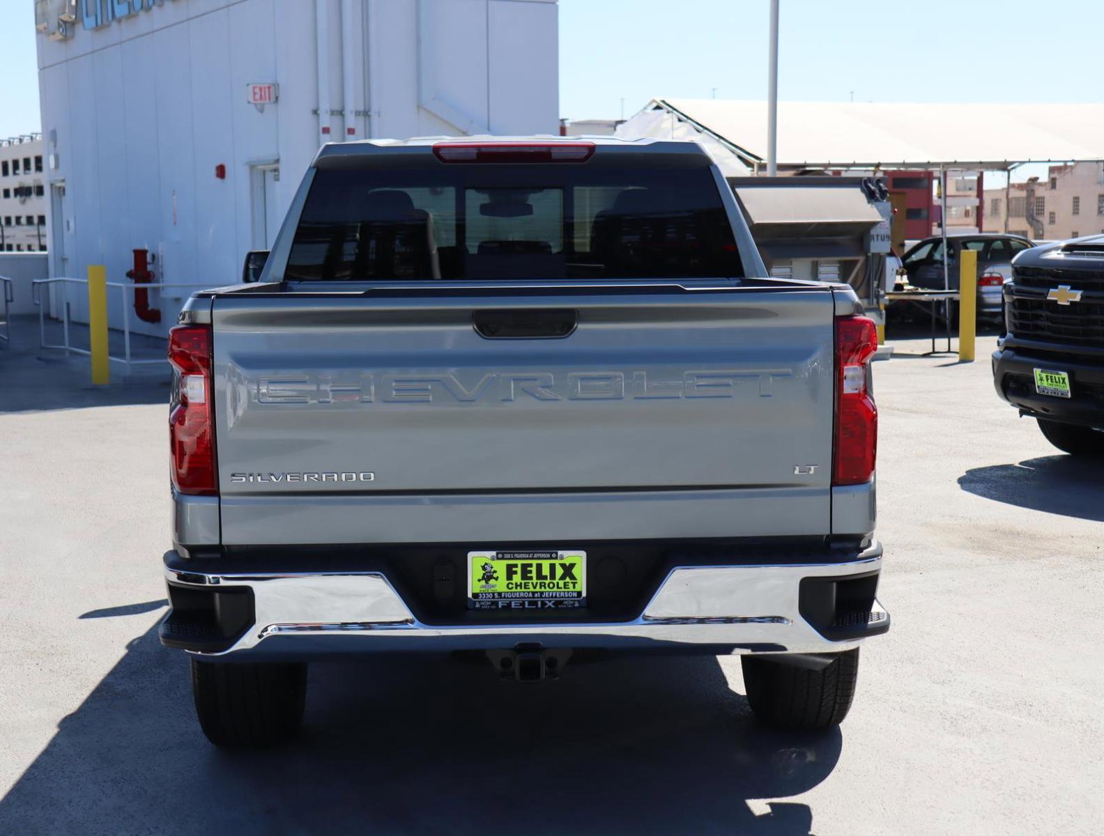 2025 Chevrolet Silverado 1500 Vehicle Photo in LOS ANGELES, CA 90007-3794