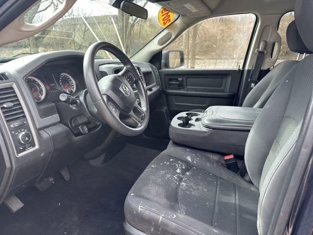 2019 Ram 1500 Classic Vehicle Photo in MEDINA, OH 44256-9631