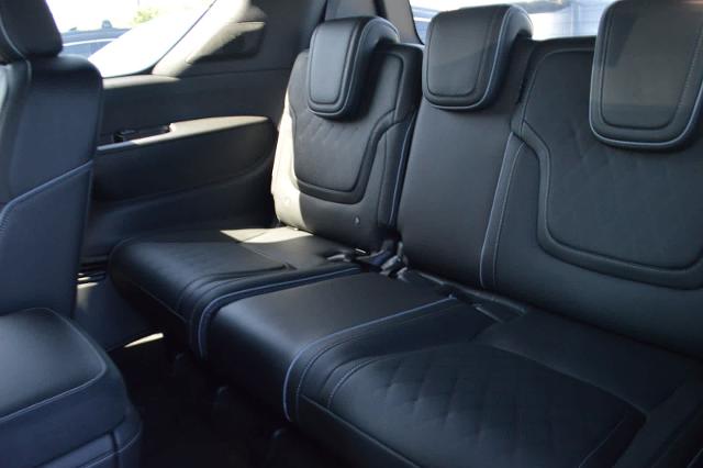 2025 INFINITI QX80 Vehicle Photo in Houston, TX 77090