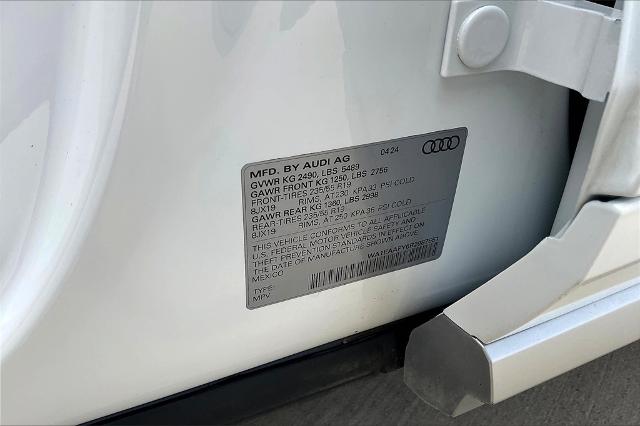 2024 Audi Q5 Vehicle Photo in Grapevine, TX 76051