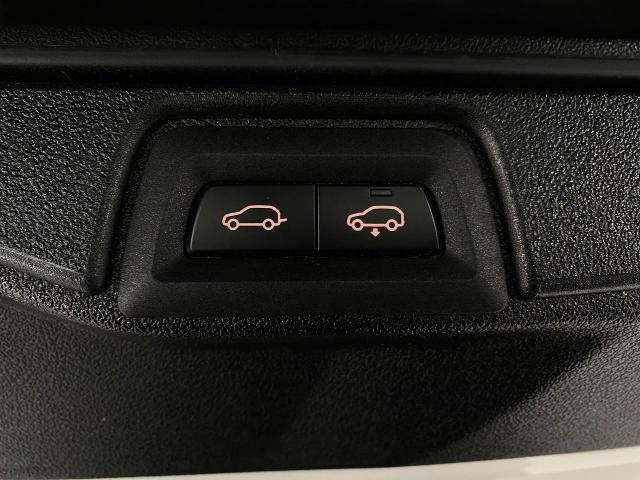 2022 BMW X7 xDrive40i Vehicle Photo in Appleton, WI 54913