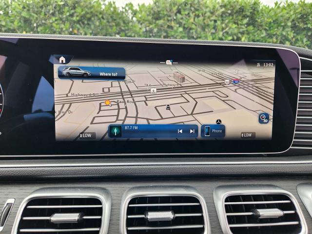 2025 Mercedes-Benz GLE Vehicle Photo in HOUSTON, TX 77079