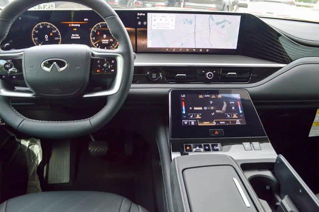 2025 INFINITI QX80 Vehicle Photo in Houston, TX 77090