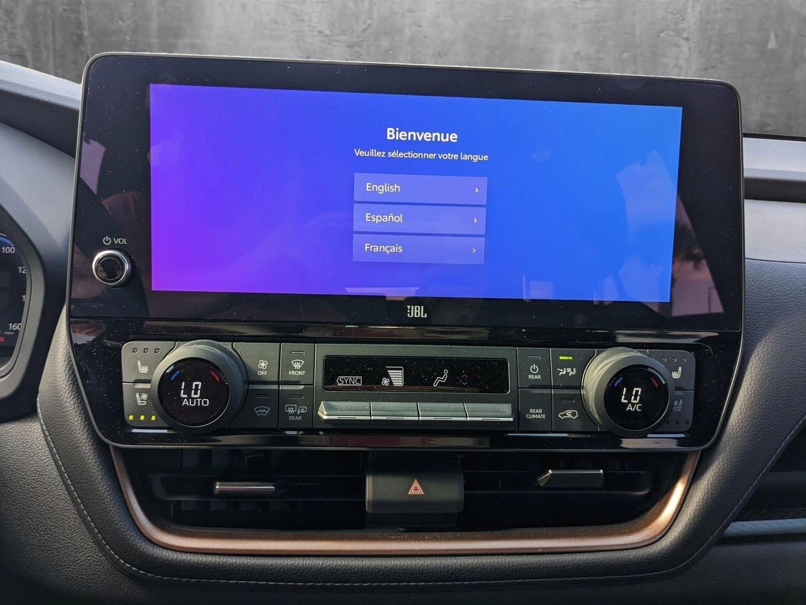 2024 Toyota Grand Highlander Vehicle Photo in Davie, FL 33331