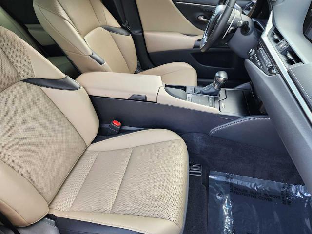 2019 Lexus ES 350 Vehicle Photo in FORT WORTH, TX 76132