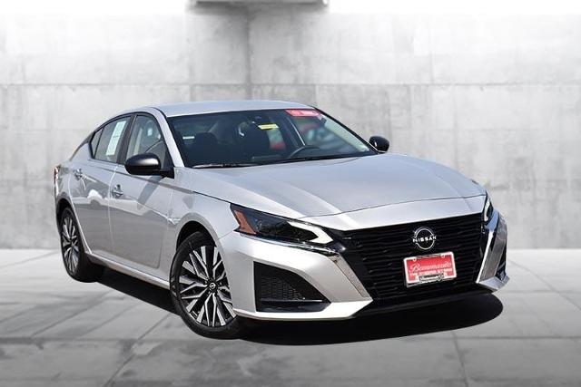 2024 Nissan Altima Vehicle Photo in Ballwin, MO 63011