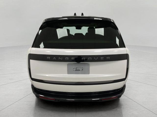 2025 Range Rover Vehicle Photo in Appleton, WI 54913