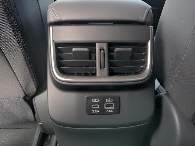 2025 Subaru Outback Vehicle Photo in Green Bay, WI 54304
