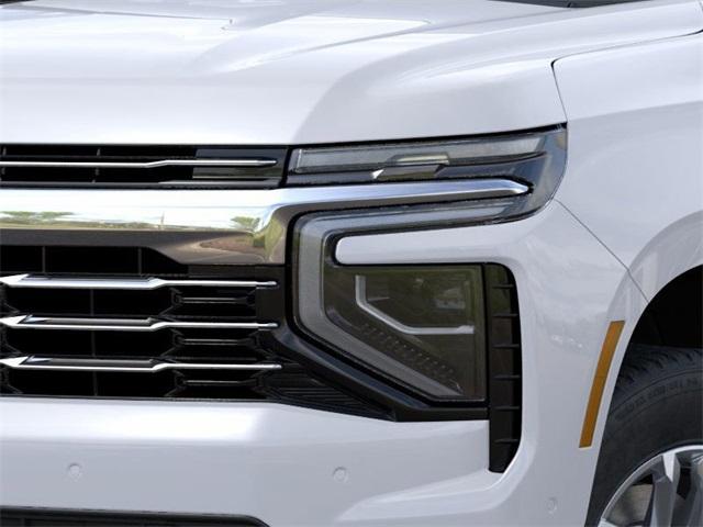 2025 Chevrolet Suburban Vehicle Photo in ENGLEWOOD, CO 80113-6708