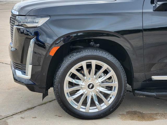 2021 Cadillac Escalade Vehicle Photo in DENTON, TX 76210-9321