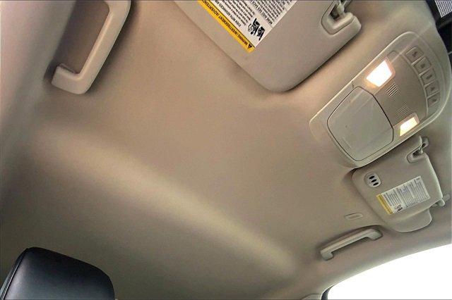 2022 Ford Edge Vehicle Photo in TOPEKA, KS 66609-0000