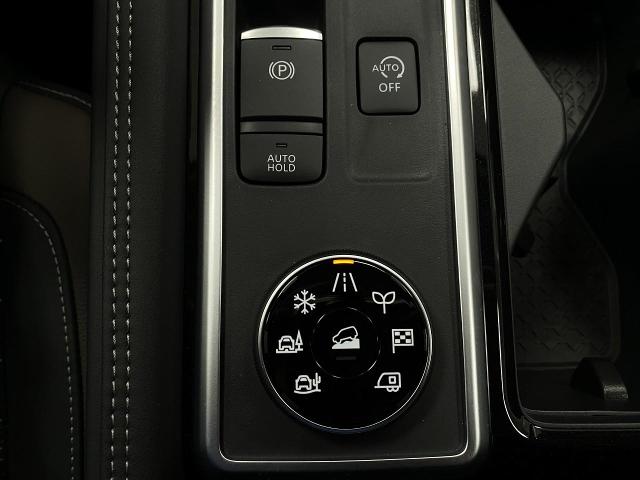 2025 Nissan Pathfinder Vehicle Photo in Appleton, WI 54913