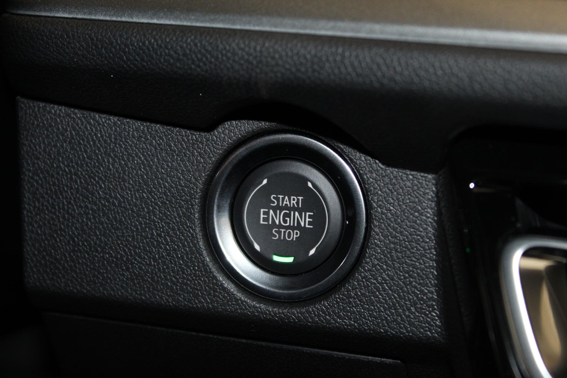 2025 Chevrolet Traverse Vehicle Photo in NORTHAMPTON, MA 01060-1120