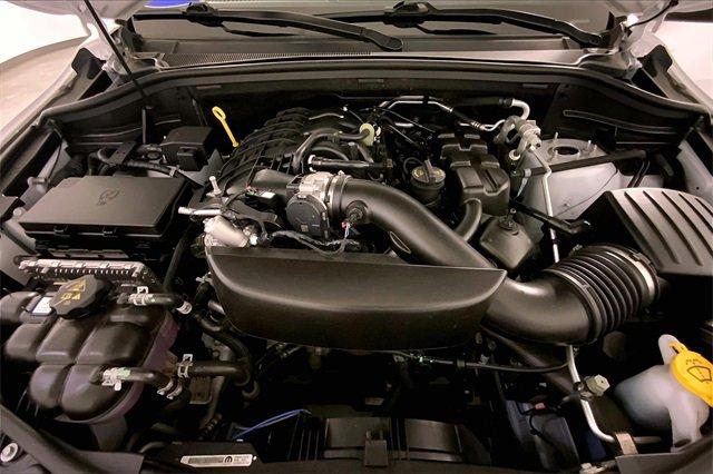 2024 Dodge Durango Vehicle Photo in KANSAS CITY, MO 64114-4502