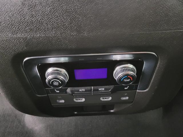 2023 GMC Yukon XL Vehicle Photo in Neenah, WI 54956