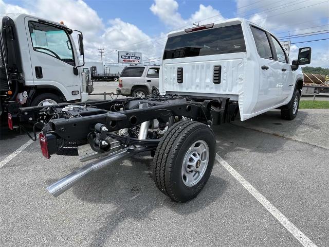 2024 Chevrolet Silverado 2500 HD Vehicle Photo in ALCOA, TN 37701-3235