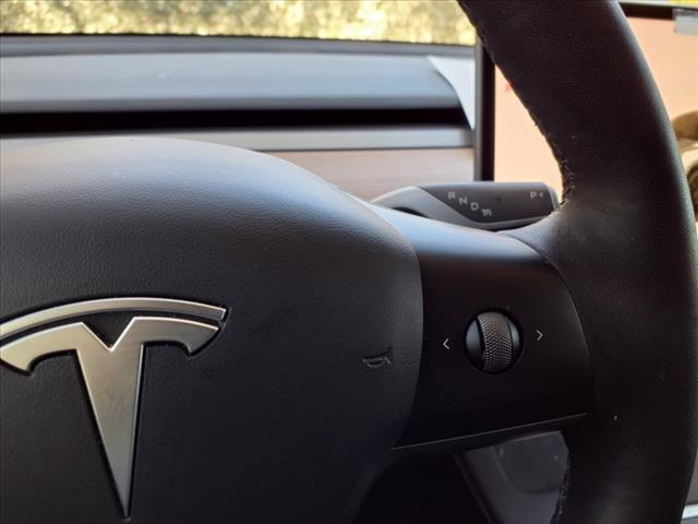 2023 Tesla Model Y Vehicle Photo in SAN ANTONIO, TX 78230-1001