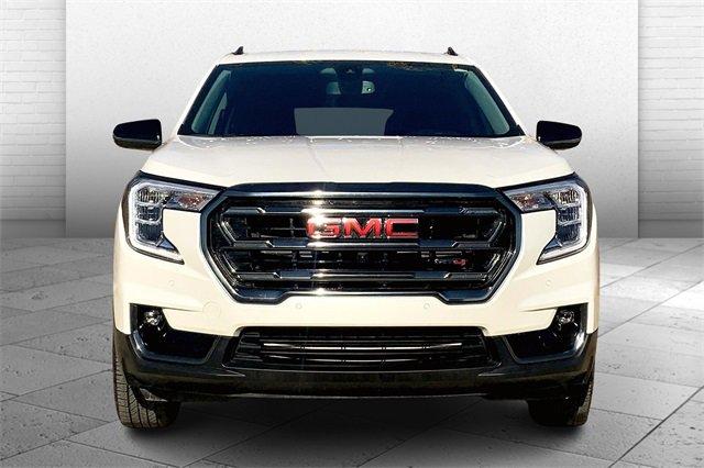 2024 GMC Terrain Vehicle Photo in KANSAS CITY, MO 64114-4502