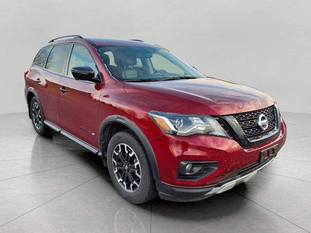 2019 Nissan Pathfinder Vehicle Photo in Oshkosh, WI 54904