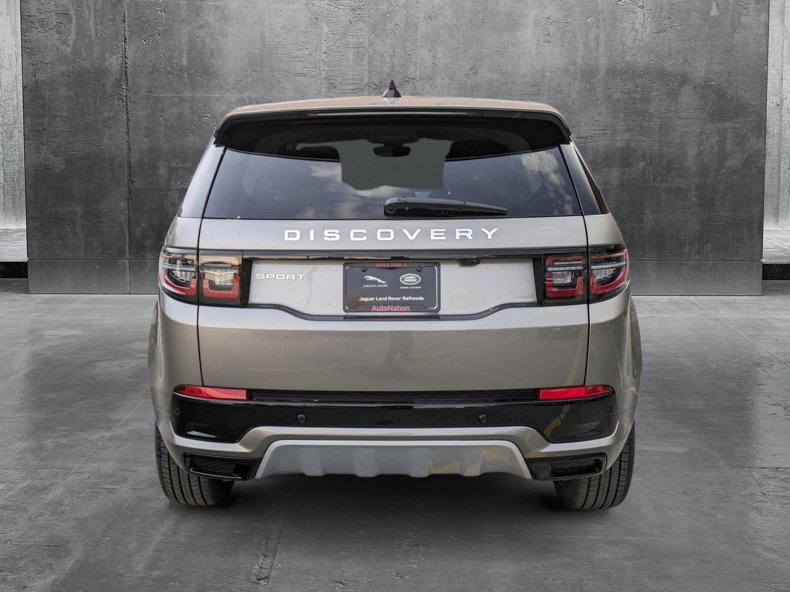 2024 Land Rover Discovery Sport Vehicle Photo in Bethesda, MD 20852