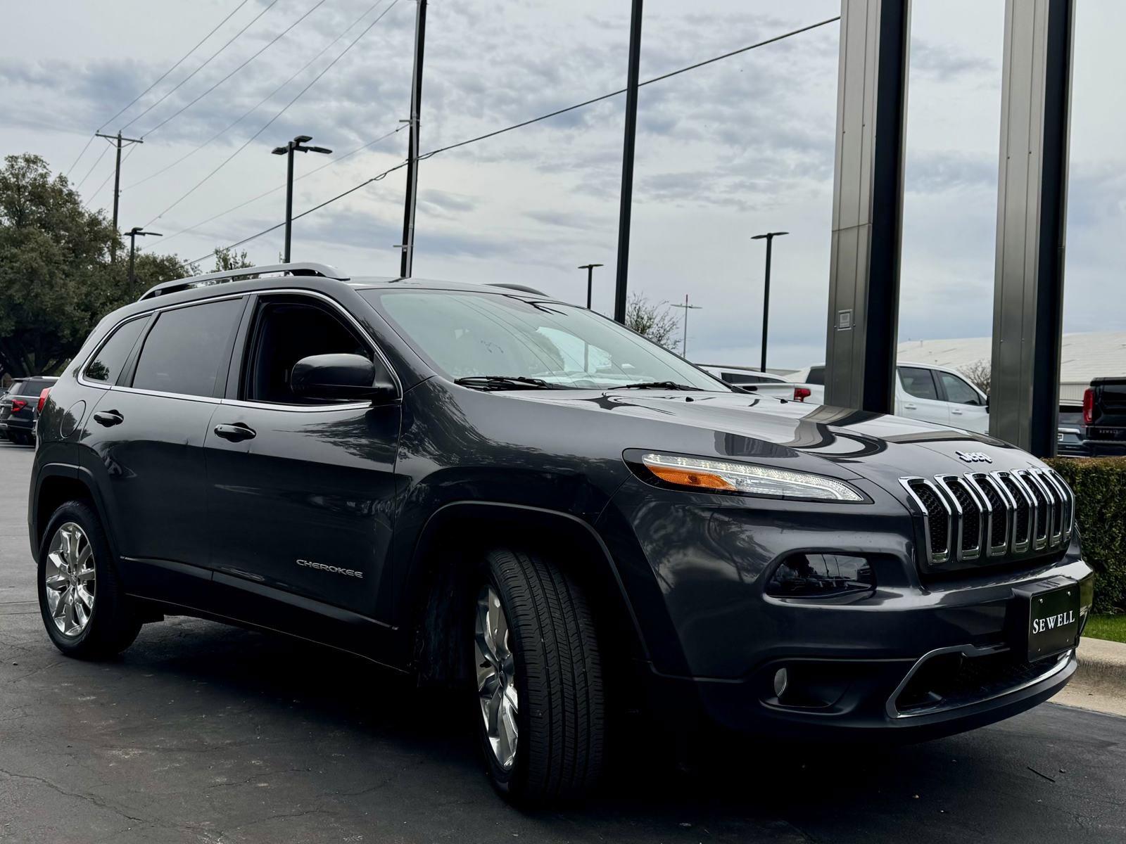 2017 Jeep Cherokee Vehicle Photo in DALLAS, TX 75209-3016