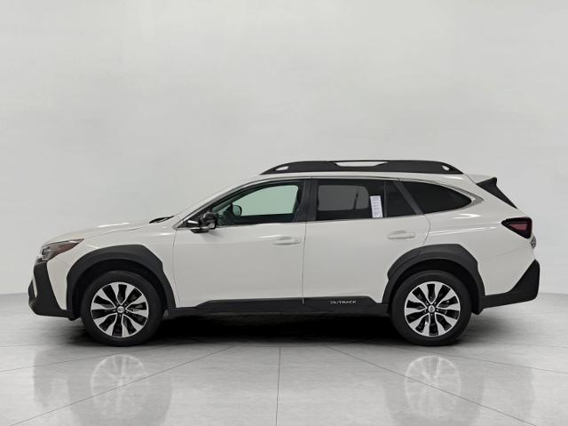 2024 Subaru Outback Vehicle Photo in Green Bay, WI 54304