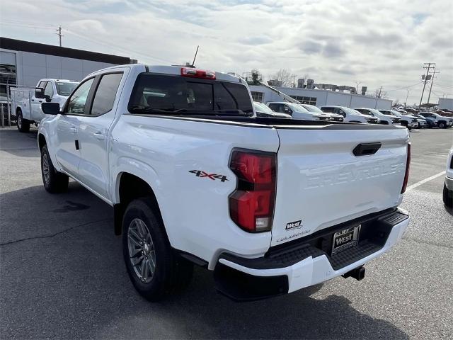 2024 Chevrolet Colorado Vehicle Photo in ALCOA, TN 37701-3235