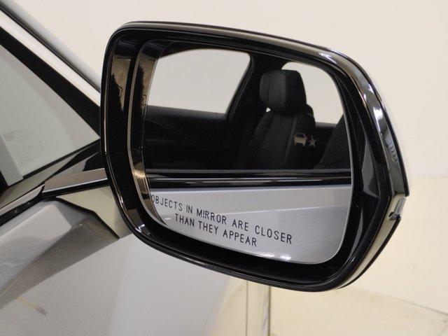 2025 Cadillac LYRIQ Vehicle Photo in PINEVILLE, NC 28134-8495